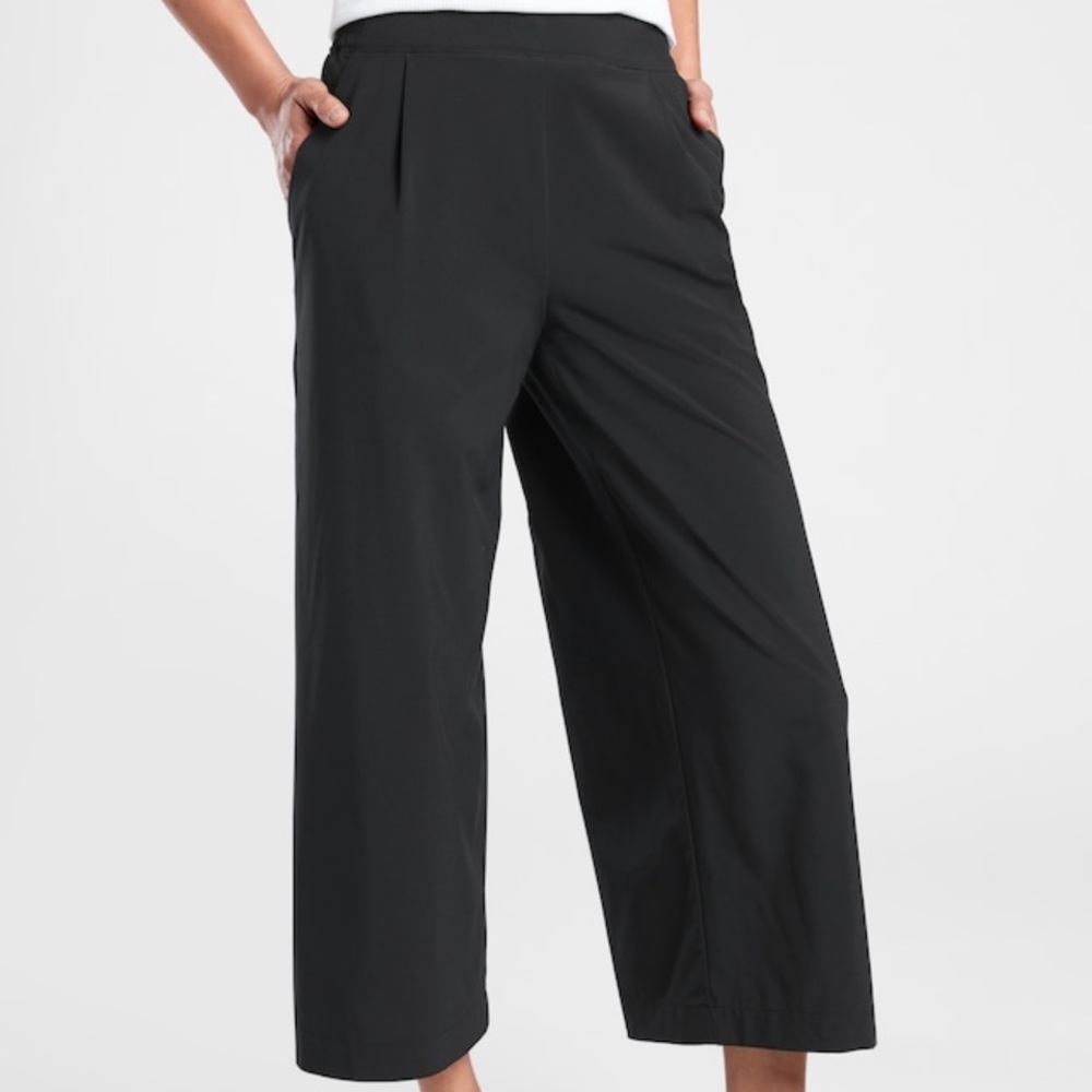 Athleta Brooklyn wide legged cropped pants